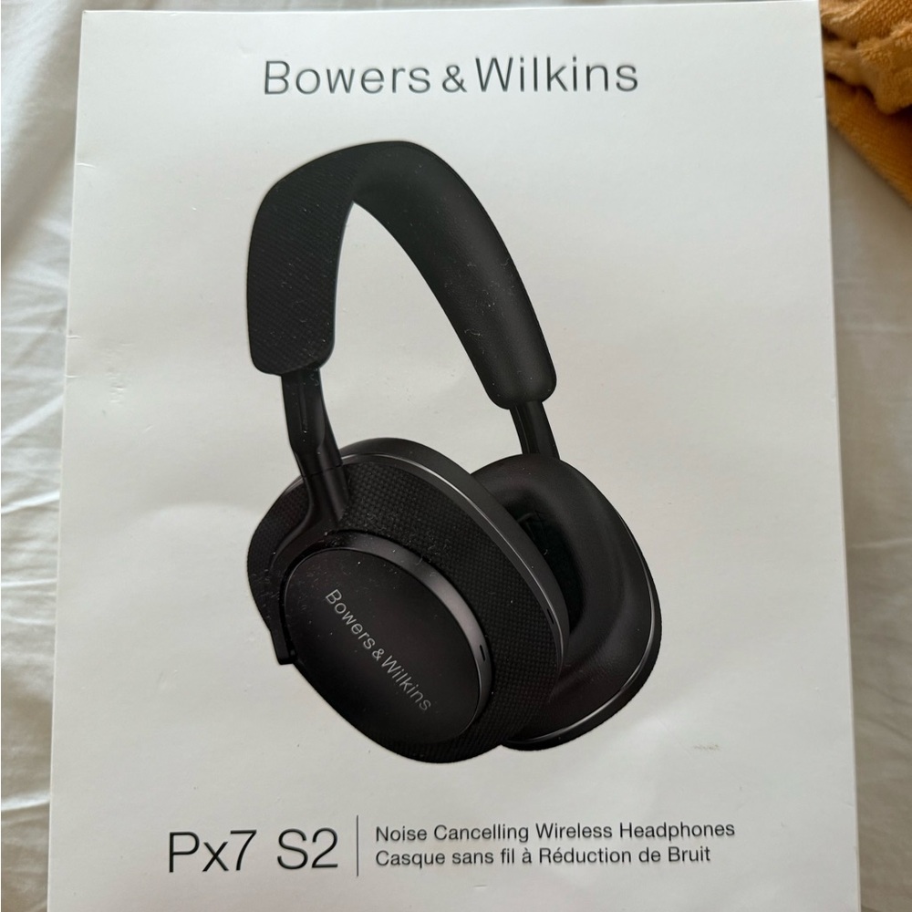 Bowers & Wilkins Px7 S2 Black Headphones